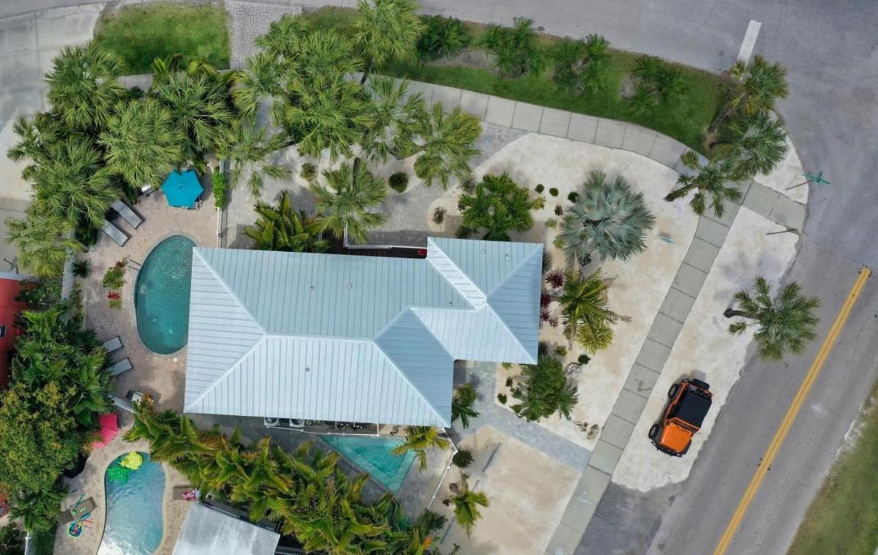 Canal Upper-Gorgeous 3 Bed 3 Bath Near Sk Village シエスタ・キー エクステリア 写真